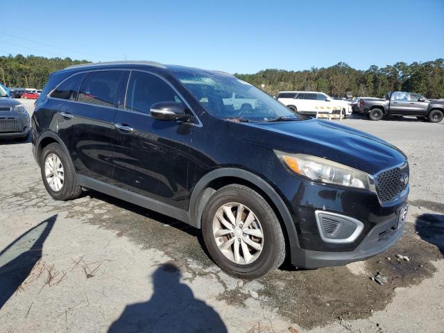 Photo 4 from auction – 2016 KIA SORENTO LX with VIN 5XYPG4A56GG021659