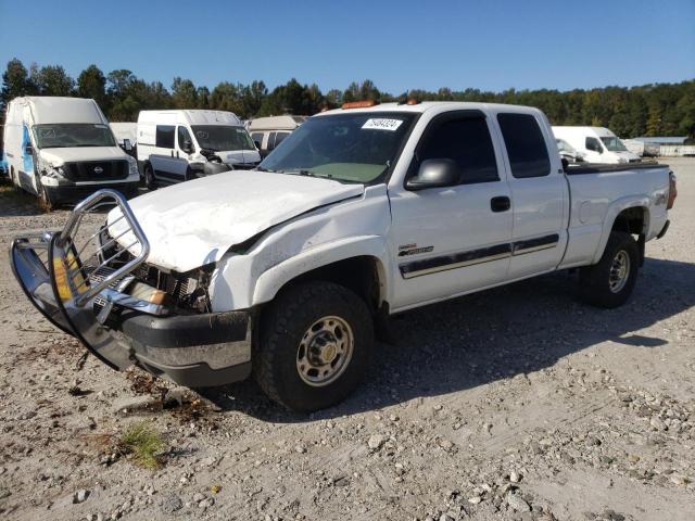 CHEVROLET SILVERADO 2004 with VIN 1GCHK29164E203570 - Photo from auction