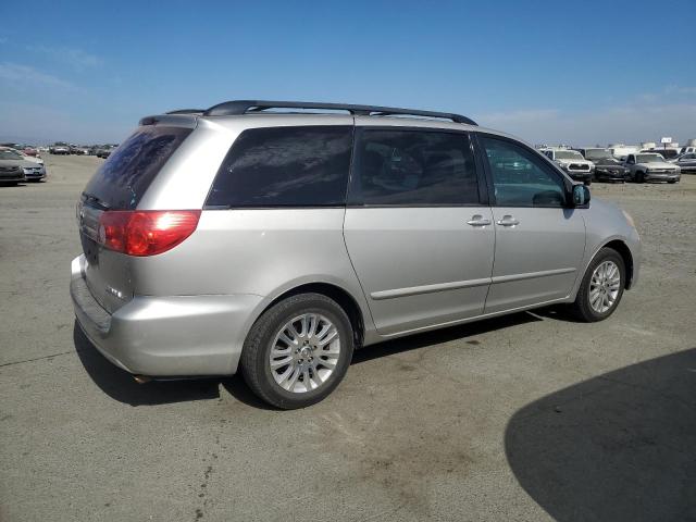 Photo 3 from auction – 2010 TOYOTA SIENNA CE with VIN 5TDKK4CC8AS291247