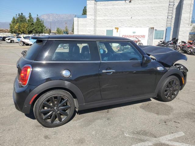 Photo 3 from auction – 2016 MINI COOPER S with VIN WMWXP7C59G3B33536