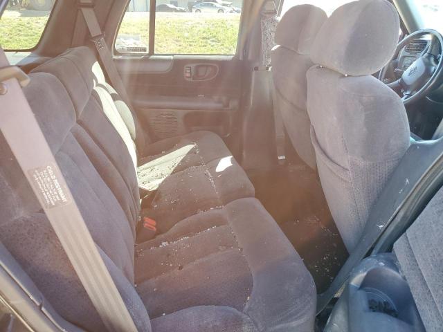 Photo 11 from auction – 2001 CHEVROLET BLAZER with VIN 1GNDT13W112182576