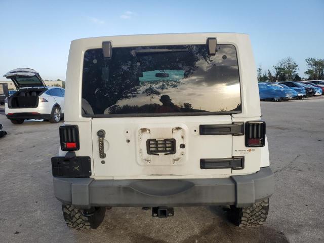Photo 6 from auction – 2015 JEEP WRANGLER U with VIN 1C4BJWEGXFL614205