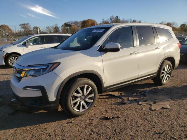 HONDA PILOT EX 2019 with VIN 5FNYF6H38KB050457 - Photo from auction