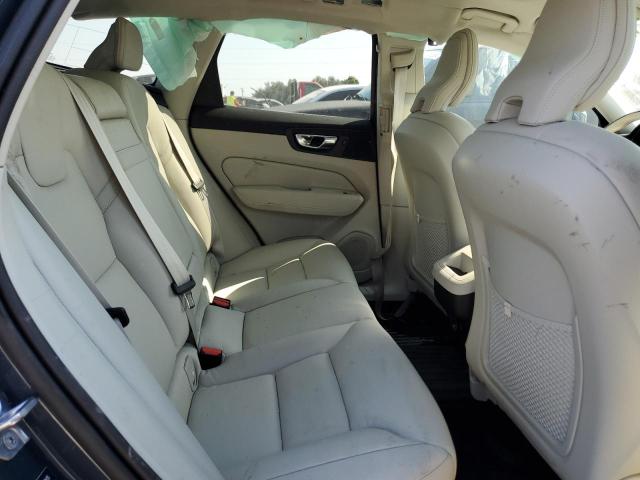 Photo 11 from auction – 2020 VOLVO XC60 T5 MO with VIN YV4102DK3L1418415