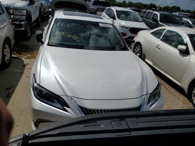 Photo 5 from auction – 2020 LEXUS ES 300H with VIN 58AD21B14LU007610