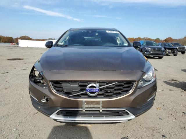 Photo 5 from auction – 2018 VOLVO V60 CROSS with VIN YV440MWK8J2058071