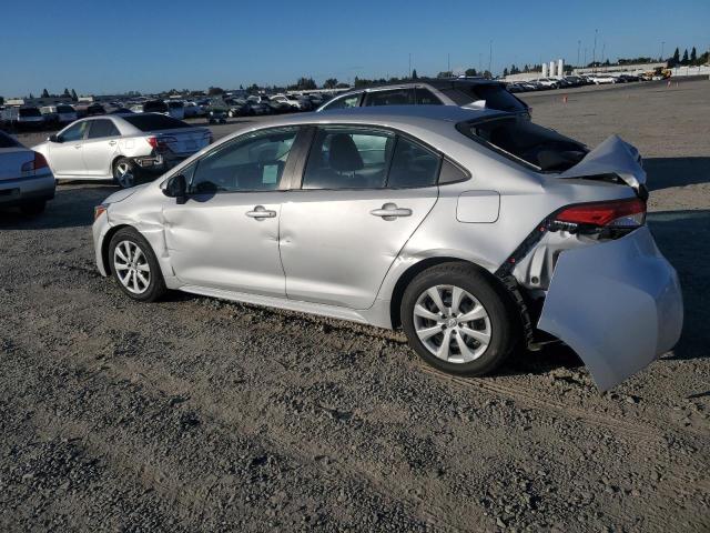 Photo 2 from auction – 2022 TOYOTA COROLLA LE with VIN 5YFEPMAE0NP277828
