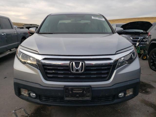Photo 5 from auction – 2017 HONDA RIDGELINE with VIN 5FPYK3F63HB035680