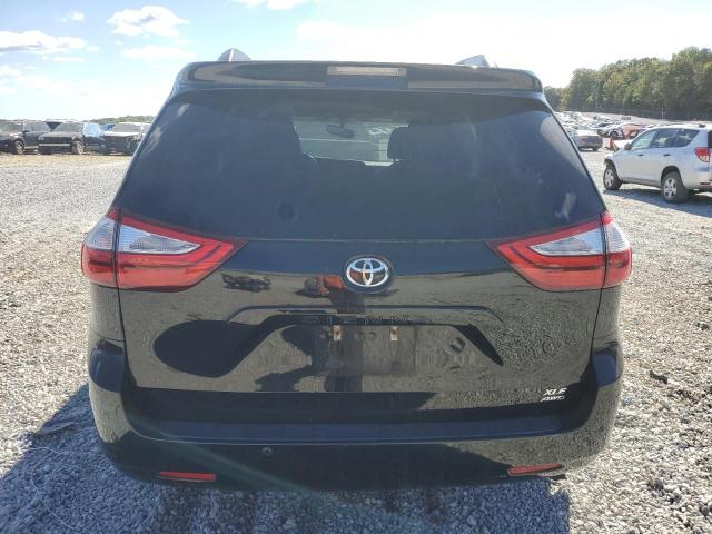 Photo 6 from auction – 2016 TOYOTA SIENNA XLE with VIN 5TDDK3DC3GS145686
