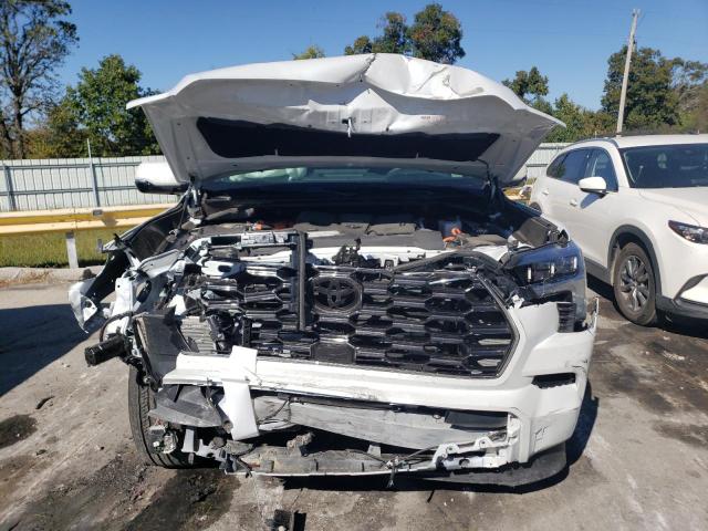 Photo 5 from auction – 2024 TOYOTA SEQUOIA SR with VIN 7SVAAABAXRX031294