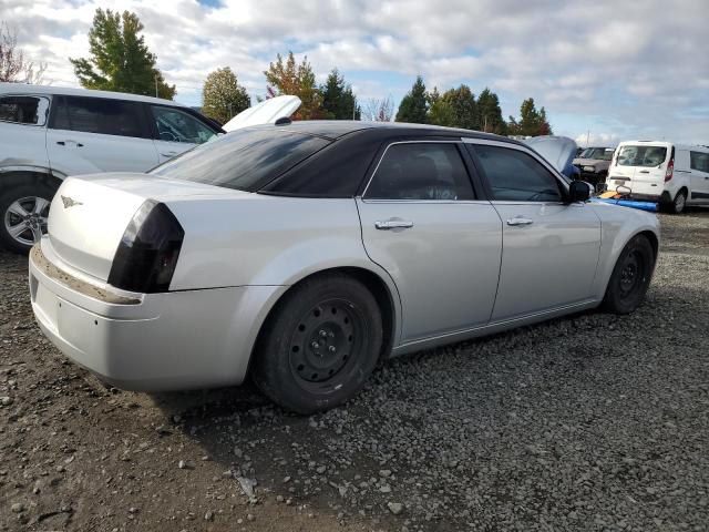 Photo 3 from auction – 2005 CHRYSLER 300C with VIN 2C3AA63H95H522624