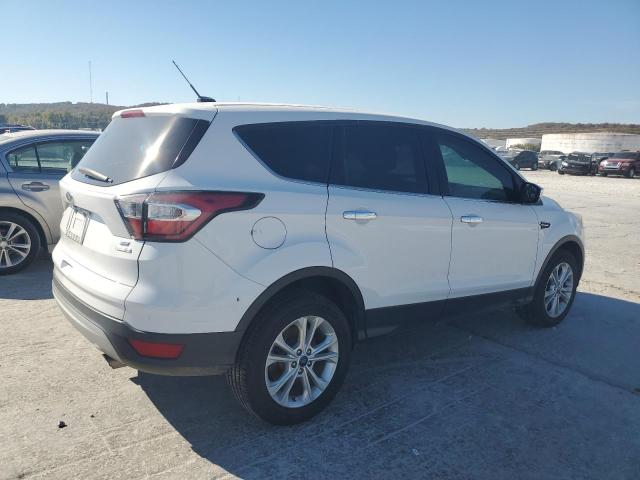 Photo 3 from auction – 2017 FORD ESCAPE SE with VIN 1FMCU9G98HUA69531