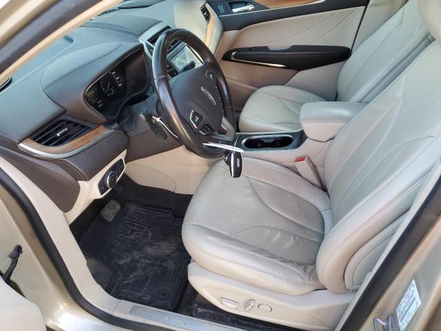 Photo 7 from auction – 2017 LINCOLN MKC SELECT with VIN 5LMCJ2D92HUL71804