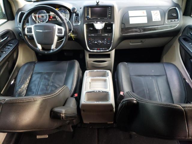 Photo 8 from auction – 2015 CHRYSLER TOWN & COU with VIN 2C4RC1BG4FR696729