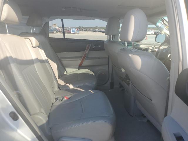 Photo 11 from auction – 2009 TOYOTA HIGHLANDER with VIN JTEDS42A292073215