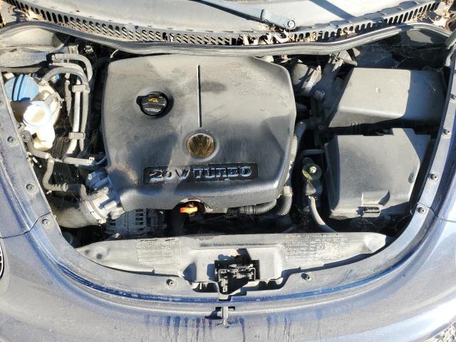 Photo 11 from auction – 2004 VOLKSWAGEN NEW BEETLE with VIN 3VWCD31C74M421239
