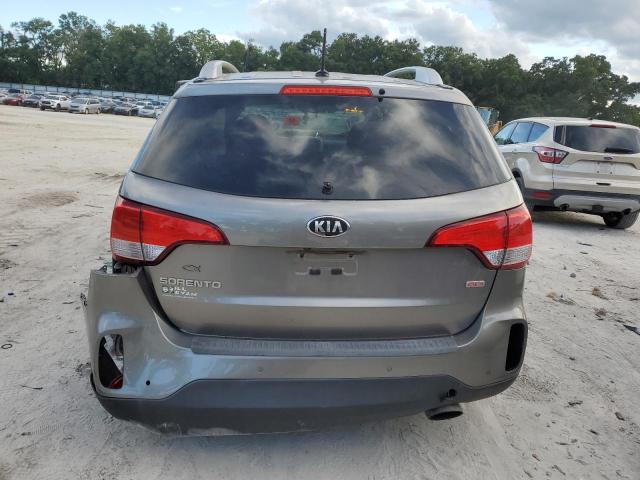 Photo 6 from auction – 2014 KIA SORENTO LX with VIN 5XYKT3A67EG508729