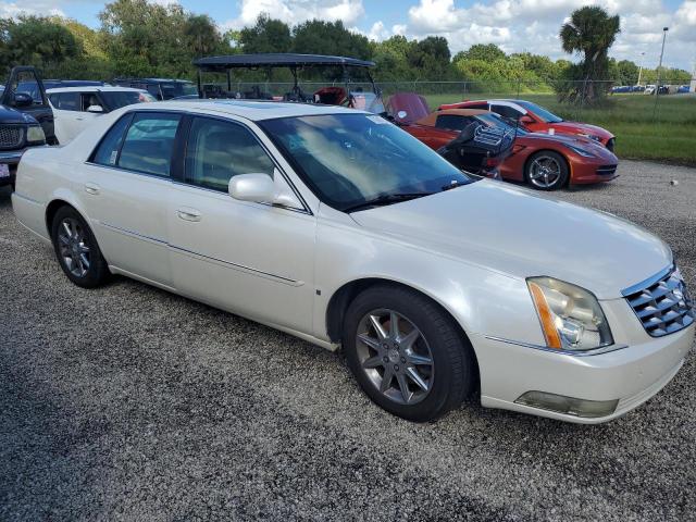 Photo 4 from auction – 2008 CADILLAC DTS with VIN 1G6KD57Y78U157814