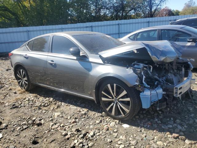 Photo 4 from auction – 2019 NISSAN ALTIMA SR with VIN 1N4BL4CV4KC254798