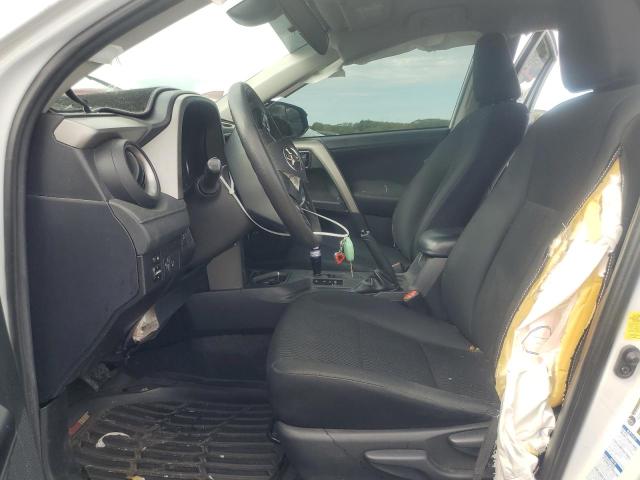 Photo 7 from auction – 2018 TOYOTA RAV4 LE with VIN 2T3BFREV4JW852879