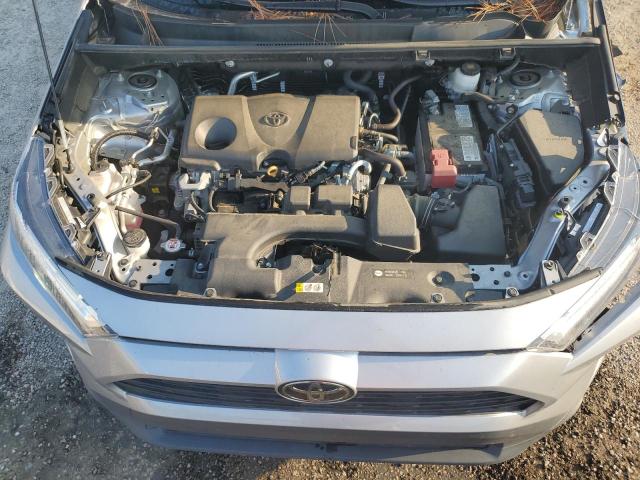 Photo 12 from auction – 2022 TOYOTA RAV4 XLE with VIN 2T3W1RFV3NW189728