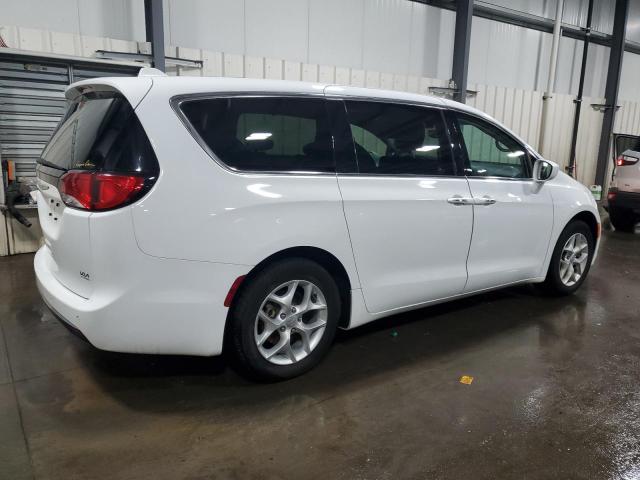 Photo 3 from auction – 2018 CHRYSLER PACIFICA T with VIN 2C4RC1FG4JR219012