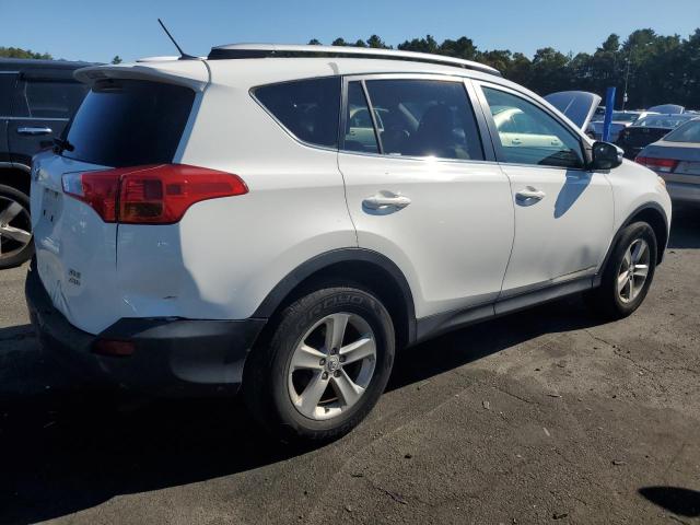 Photo 3 from auction – 2014 TOYOTA RAV4 XLE with VIN JTMRFREV8EJ001767