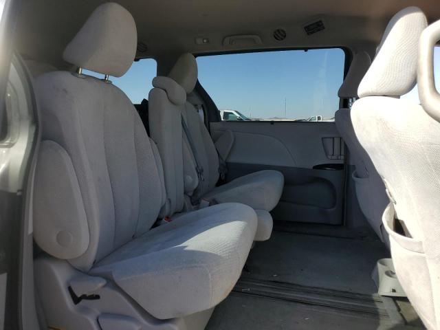 Photo 11 from auction – 2014 TOYOTA SIENNA LE with VIN 5TDKK3DC0ES516582