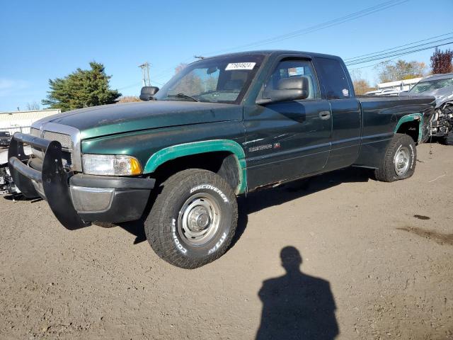 DODGE RAM 2500 1998 مع رقم تعريف المركبة 3B7KF22Z2WG172937 - صورة من المزاد