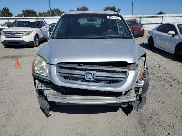Photo 5 from auction – 2005 HONDA PILOT EXL with VIN 2HKYF18715H545532
