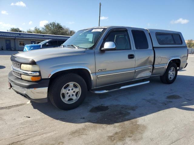 CHEVROLET SILVERADO 2000 with VIN 2GCEC19T1Y1120454 - Photo from auction