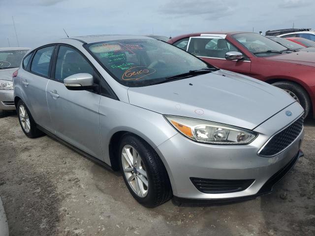 Photo 4 from auction – 2015 FORD FOCUS SE with VIN 1FADP3K24FL329018