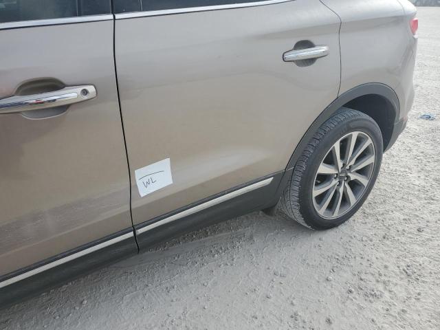 Photo 13 from auction – 2019 LINCOLN MKC RESERV with VIN 5LMCJ3C96KUL35595