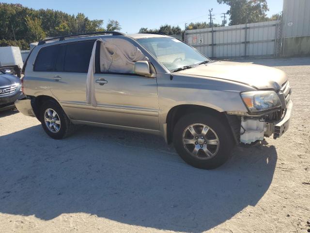 Photo 4 from auction – 2004 TOYOTA HIGHLANDER with VIN JTEDP21A140021778
