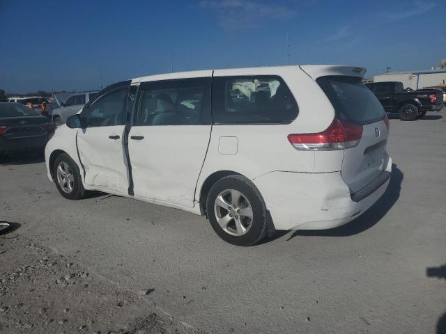 Photo 2 from auction – 2013 TOYOTA SIENNA with VIN 5TDZK3DC2DS347341