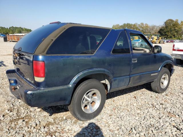 Photo 3 from auction – 2000 CHEVROLET BLAZER with VIN 1GNCS18W0YK207971