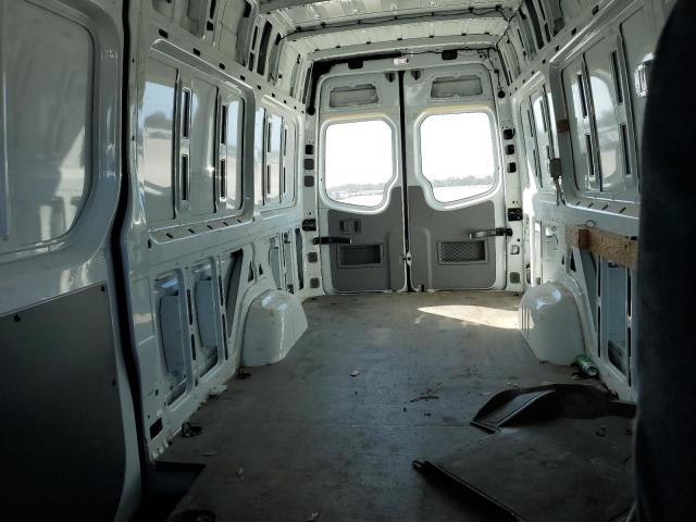 Photo 10 from auction – 2010 MERCEDES-BENZ SPRINTER 2 with VIN WD3PE8CC1A5430705