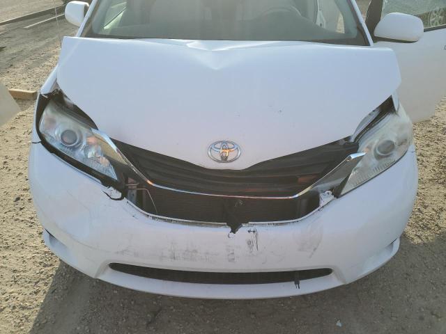 Photo 12 from auction – 2011 TOYOTA SIENNA BAS with VIN 5TDKA3DC4BS005603