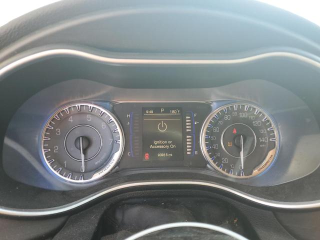 Photo 9 from auction – 2016 CHRYSLER 200 LIMITE with VIN 1C3CCCAB5GN172712