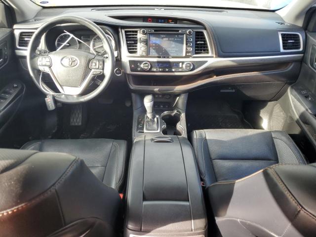 Photo 8 from auction – 2018 TOYOTA HIGHLANDER with VIN 5TDDZRFHXJS494049