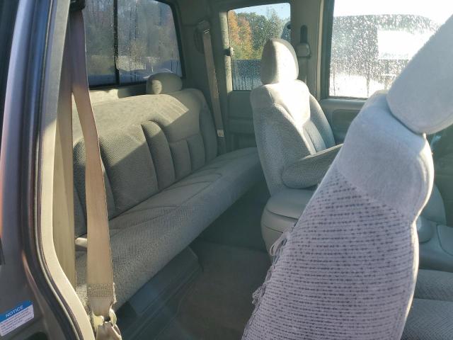 Photo 10 from auction – 1998 CHEVROLET GMT-400 C1 with VIN 2GCEC19R2W1198534