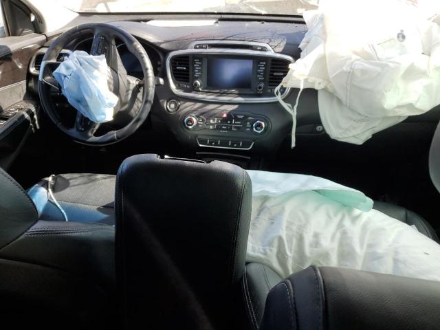 Photo 8 from auction – 2017 KIA SORENTO EX with VIN 5XYPHDA57HG290932