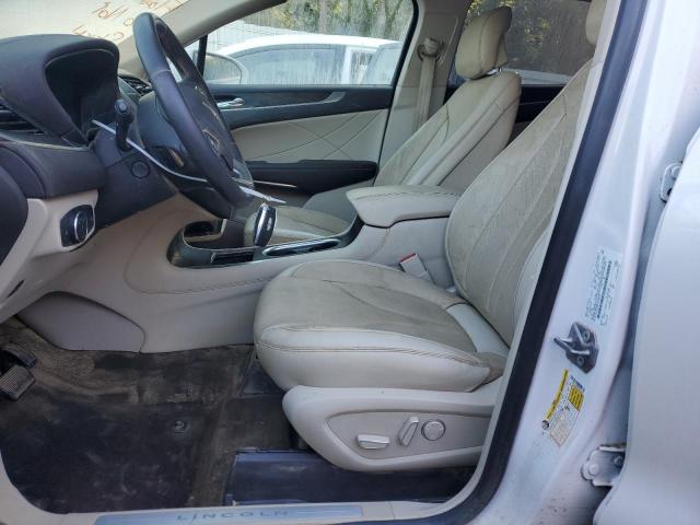 Photo 7 from auction – 2019 LINCOLN MKC RESERV with VIN 5LMCJ3C94KUL39533