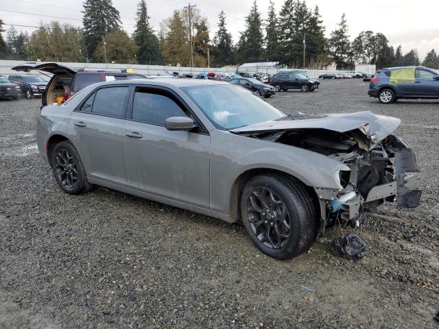 Photo 4 from auction – 2019 CHRYSLER 300 S with VIN 2C3CCAGG4KH682543