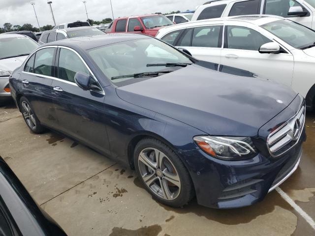 Photo 4 from auction – 2017 MERCEDES-BENZ E 300 with VIN WDDZF4JB6HA167987
