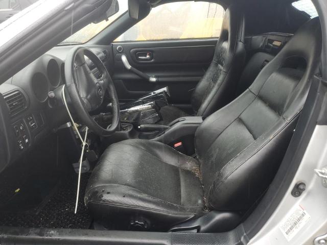 Photo 7 from auction – 2003 TOYOTA MR2 SPYDER with VIN JTDFR320330056176