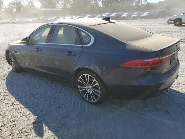 Photo 2 from auction – 2017 JAGUAR XF PRESTIG with VIN SAJBE4BV9HCY33365