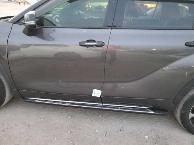 Photo 13 from auction – 2021 TOYOTA HIGHLANDER with VIN 5TDLZRAH9MS086505