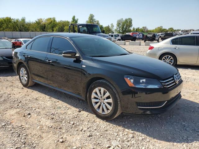 Photo 4 from auction – 2015 VOLKSWAGEN PASSAT S with VIN 1VWAT7A32FC049802