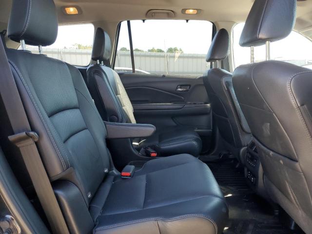 Photo 11 from auction – 2017 HONDA PILOT ELIT with VIN 5FNYF6H00HB096105